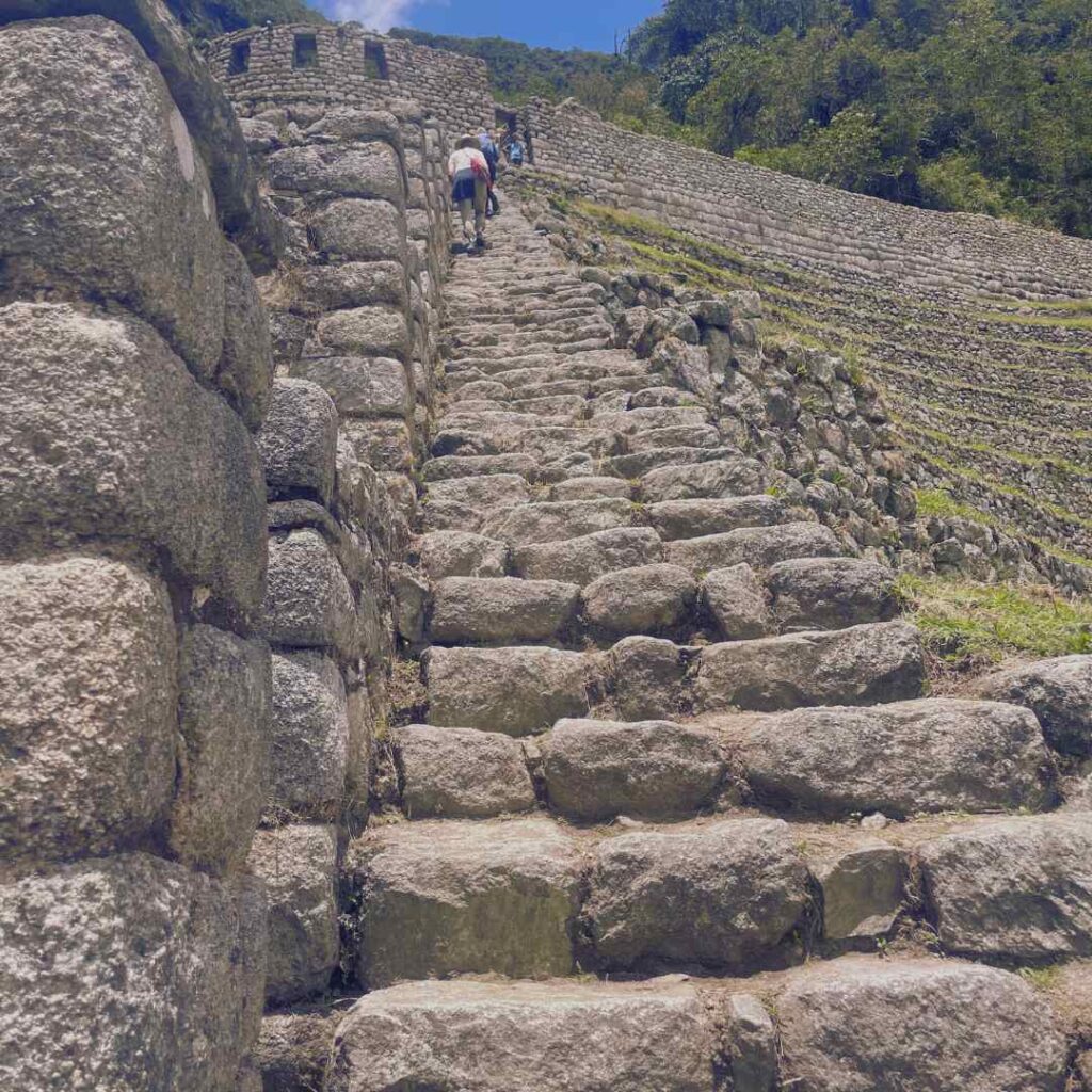 things to do in machu picchu