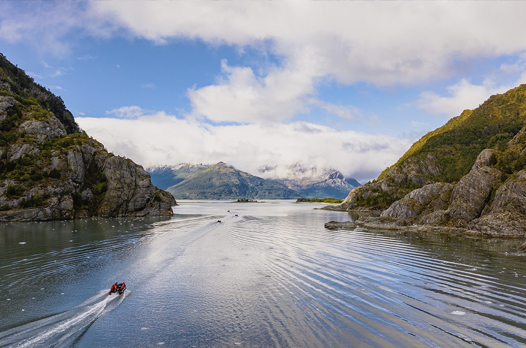 Argentina chile Patagonia - Connection by land and sea
